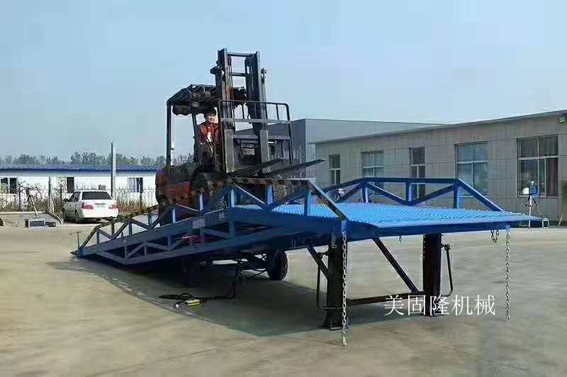 丽水移动式登车桥价格